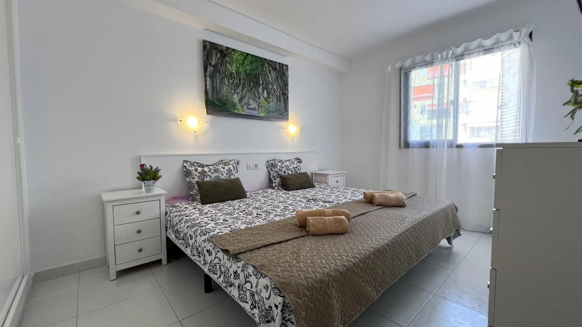 Apartamento Carmen Beachfront Escape Los Cristianos
